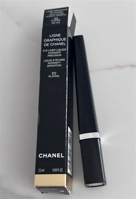 Ligne Graphique De CHANEL Liquid Eyeliner Intensity Genuine 